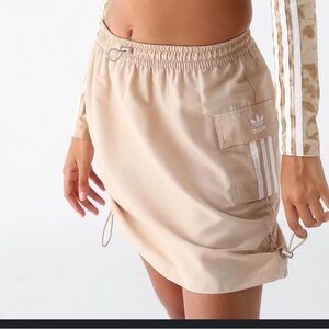 Adidas Tan Apparel Set